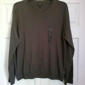 NWOT Apt 9 Men's V-Neck Sweater